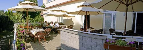 Hotel Maxim Tvrdošín Exterior photo